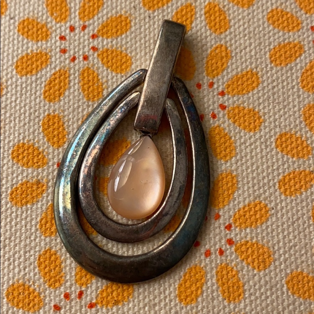 Vintage silver stone pendant